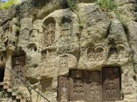 Cascade - Museo di Storia Nazionale - La regione di Kotayq: Garnì e Gheghard